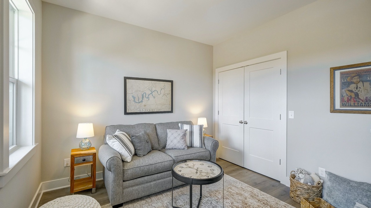 Photo of Livingroom in Old Hickory
