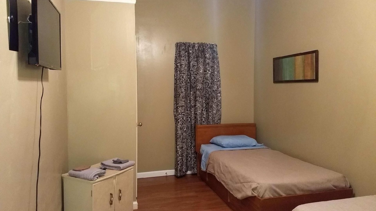 Photo of Bedroom in Antioch