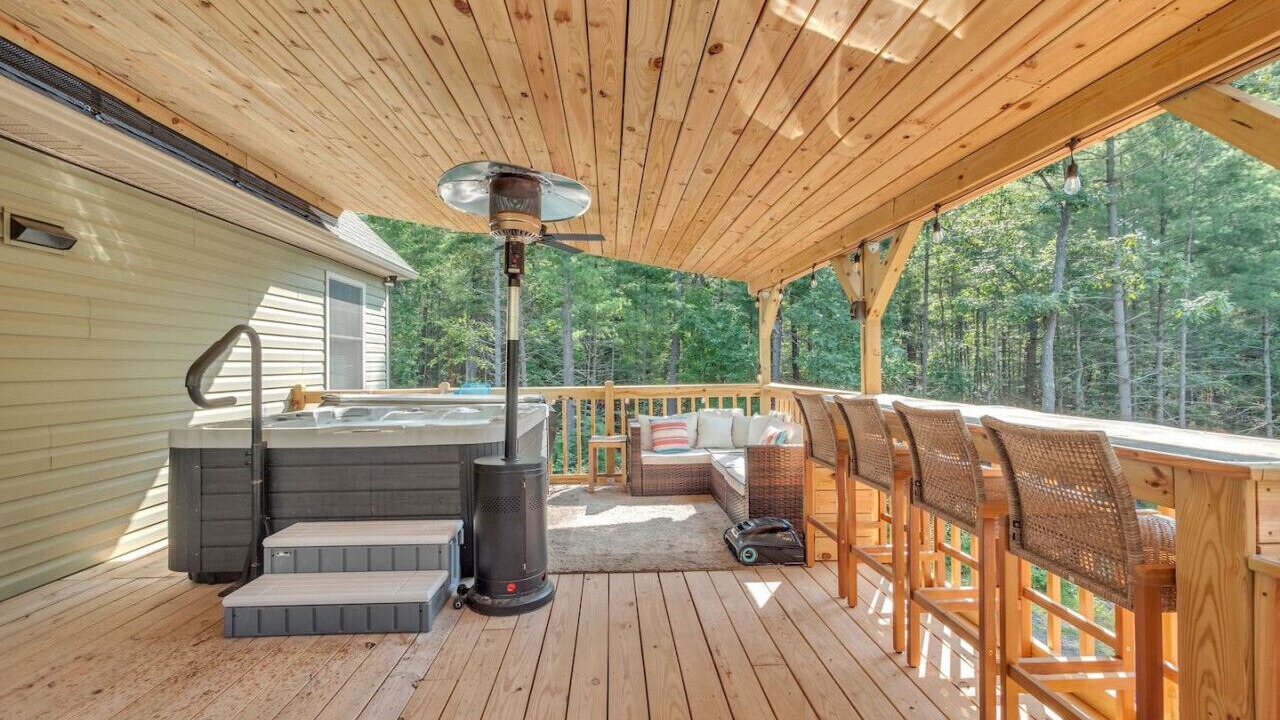 Photo of Patio Balcony in Wardensville