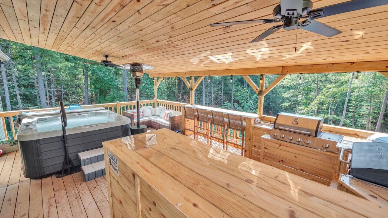 Photo of Patio Balcony in Wardensville