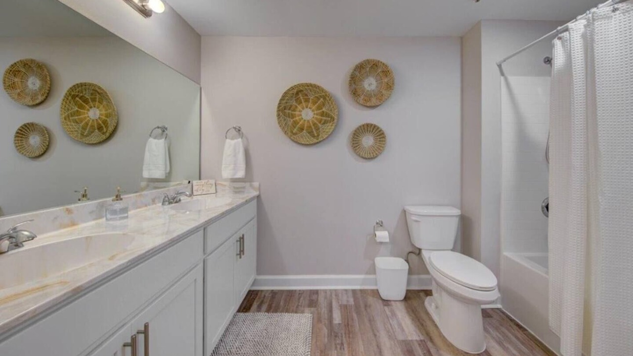 Photo of Bathroom in Waterside Village