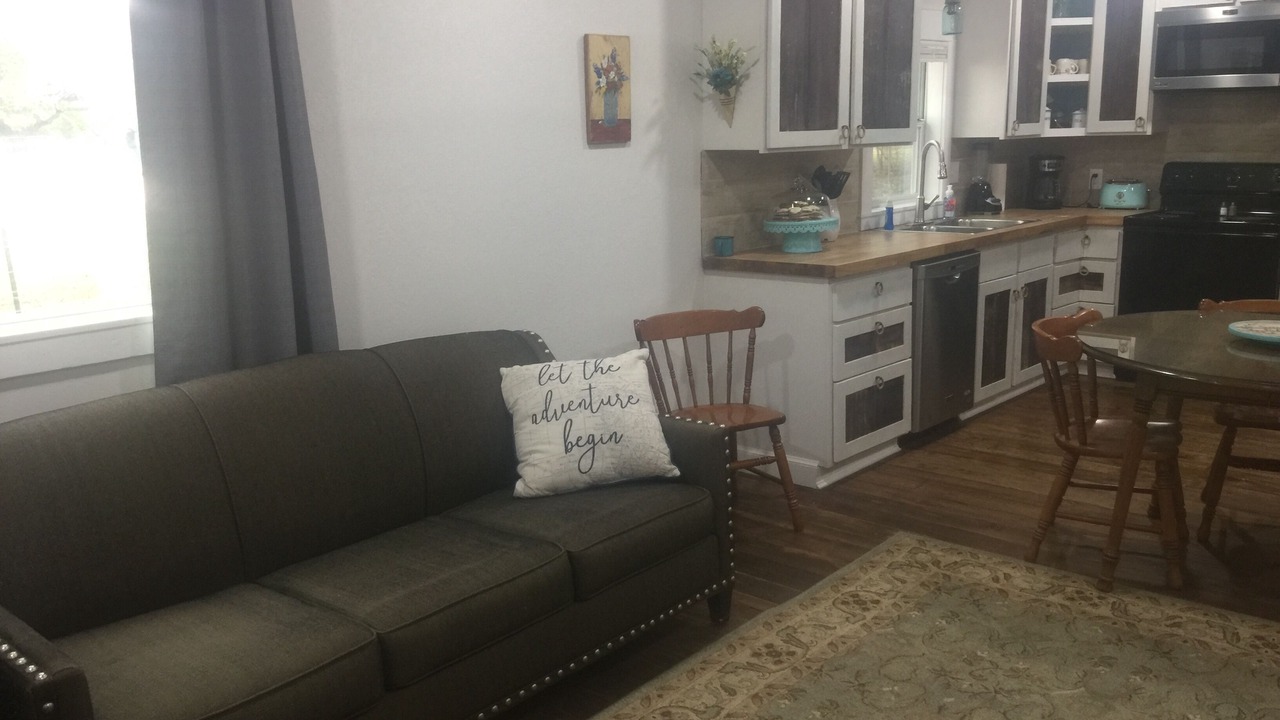 Photo of Livingroom in Camp Wood