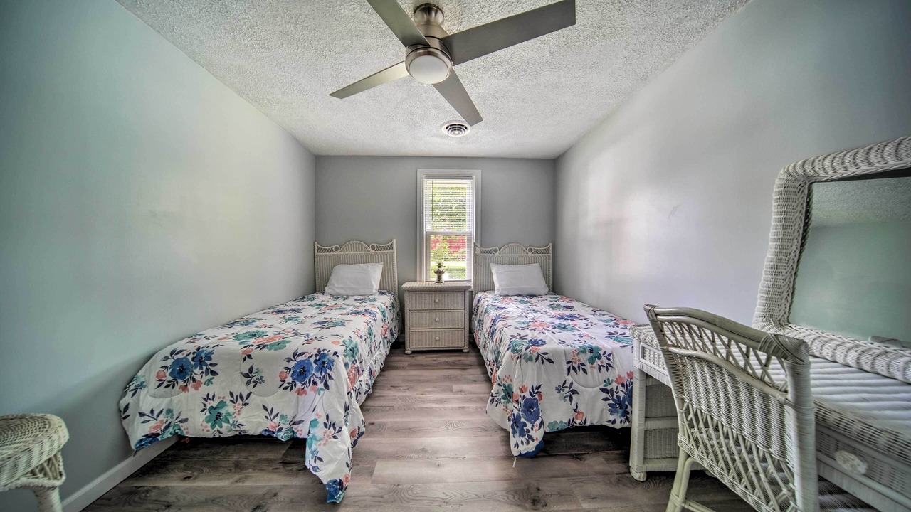 Photo of Bedroom in Geneva-on-the-Lake