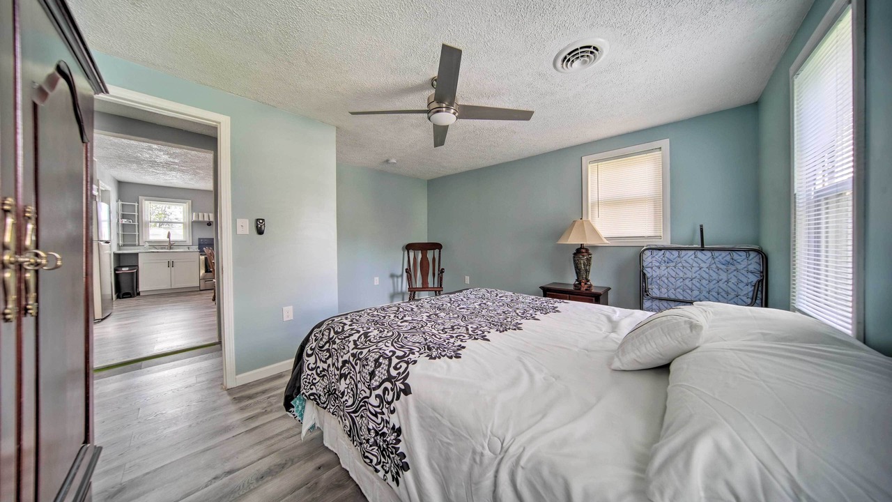 Photo of Bedroom in Geneva-on-the-Lake