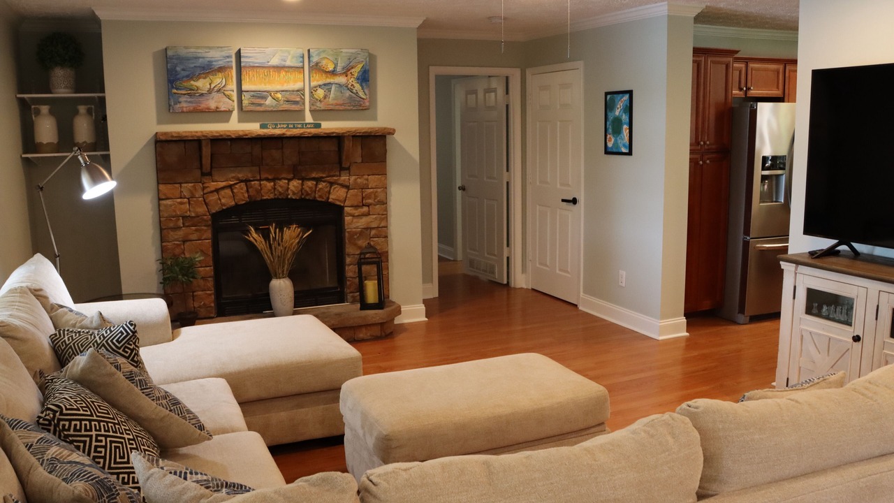Photo of Livingroom in Eatonton