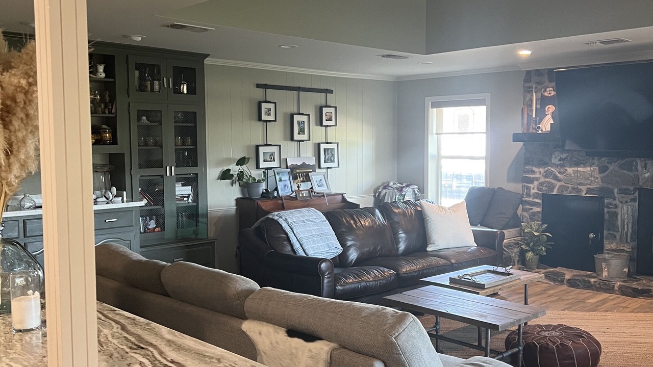 Photo of Livingroom in Bryan