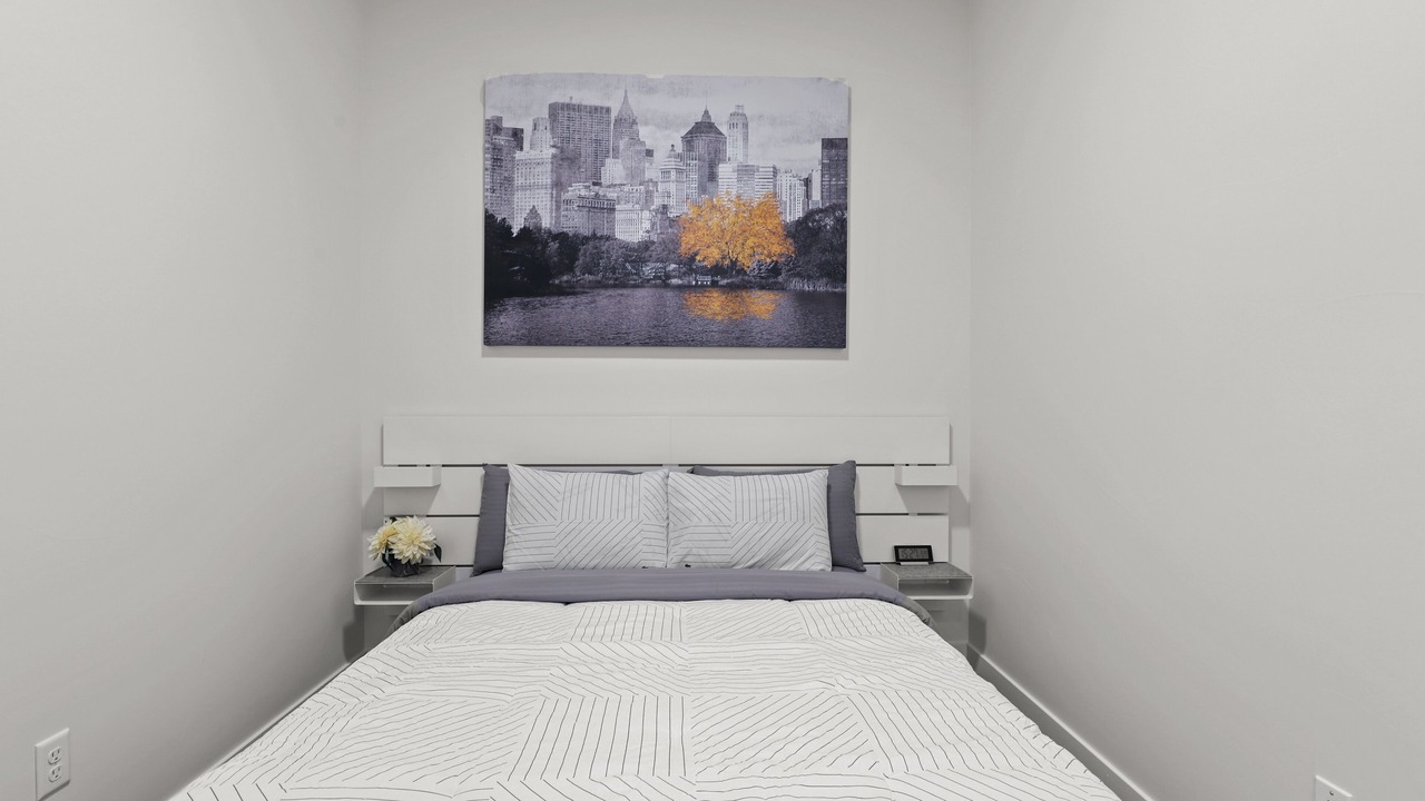 Photo of Bedroom in Berkley