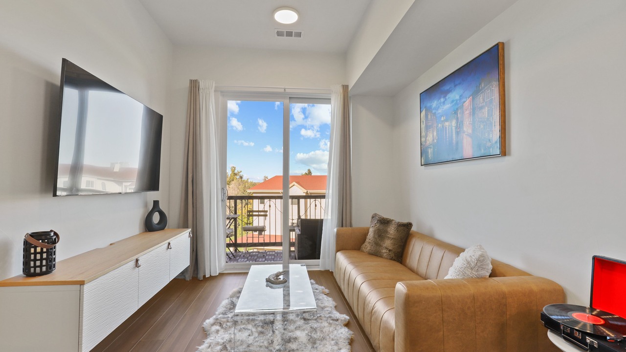 Photo of Livingroom in Berkley