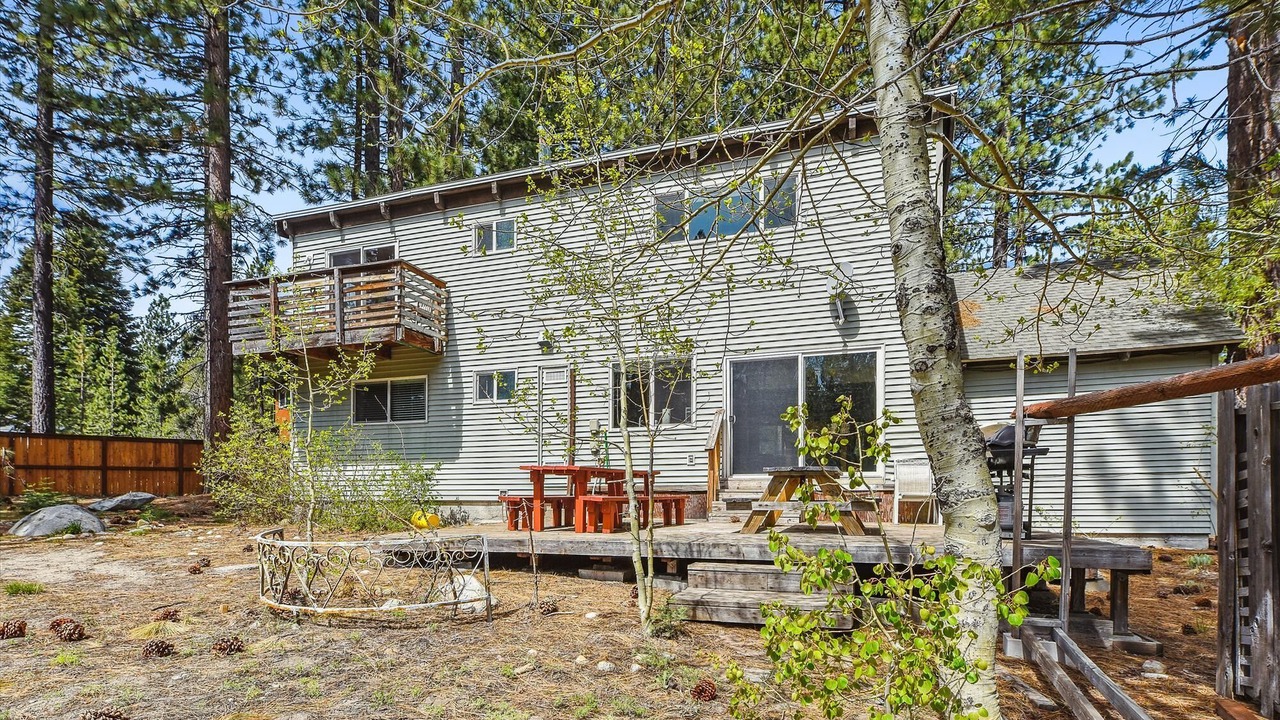 Photo of Outdoor in North Upper Truckee