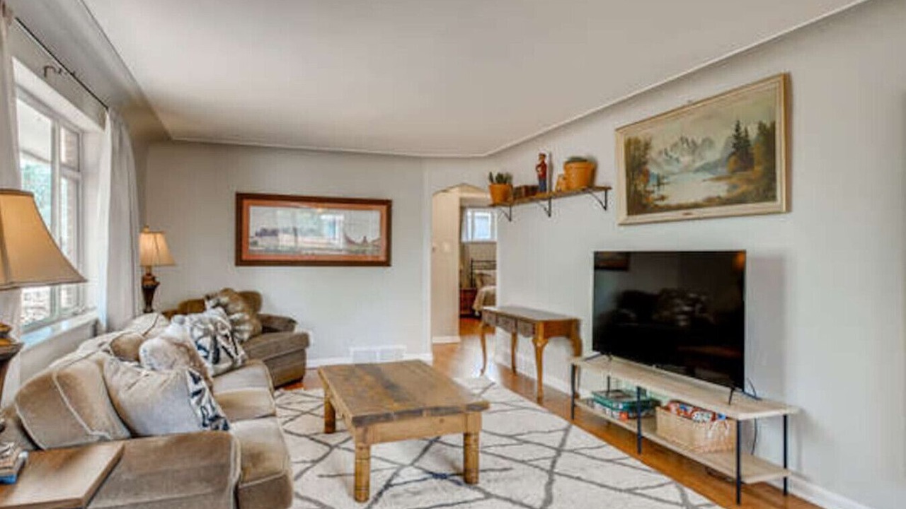 Photo of Livingroom in Lakewood