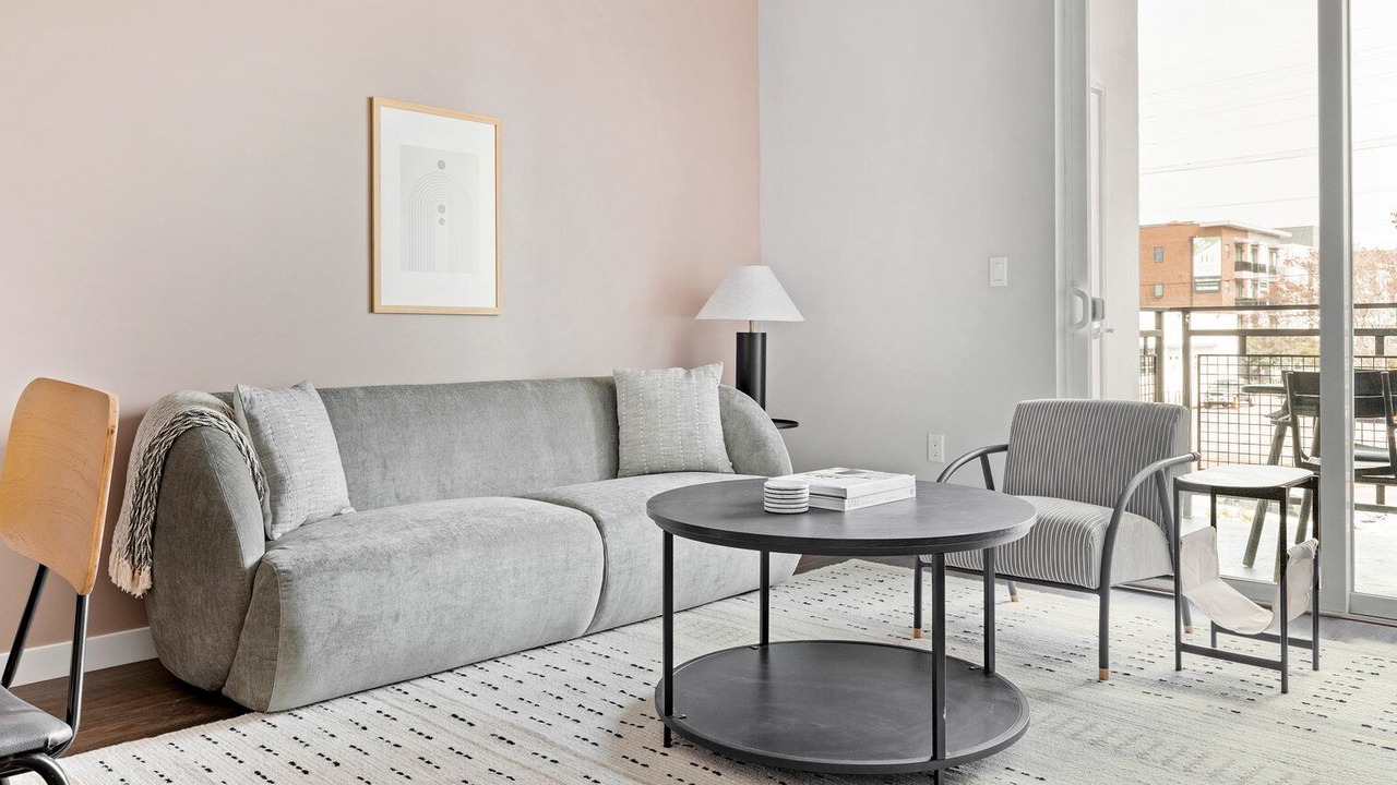 Photo of Livingroom in NoHo Arts District