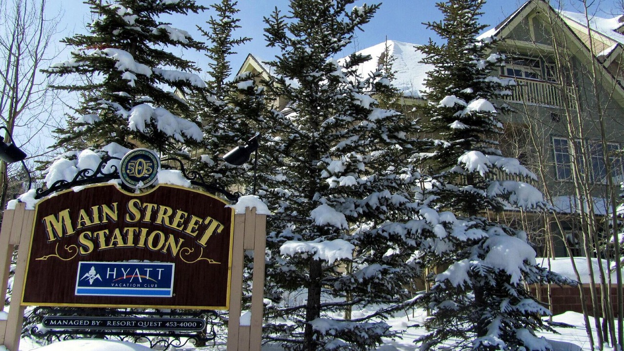 Photo of Outdoor in Peak 9