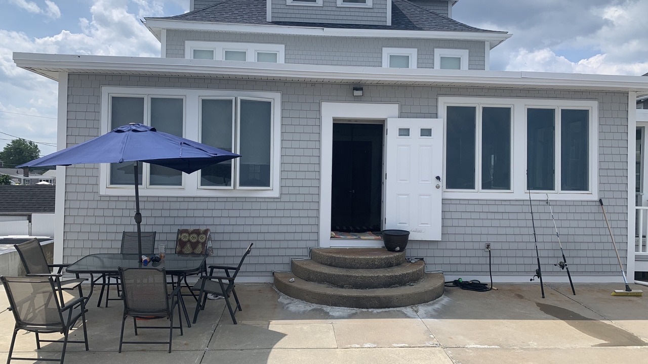 Photo of Patio Balcony in Minot