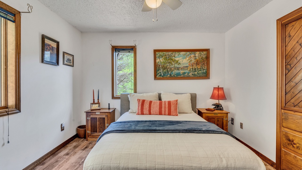 Photo of Bedroom in Giles County