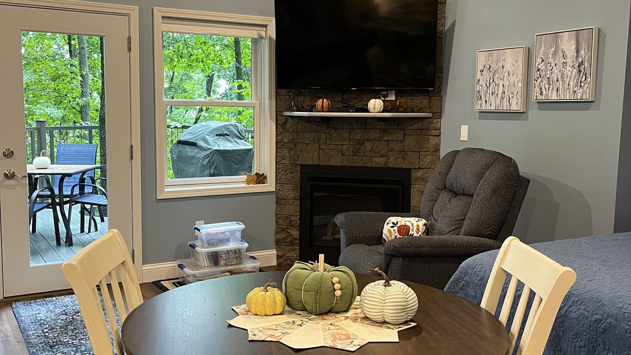 Photo of Livingroom in Thompsonville