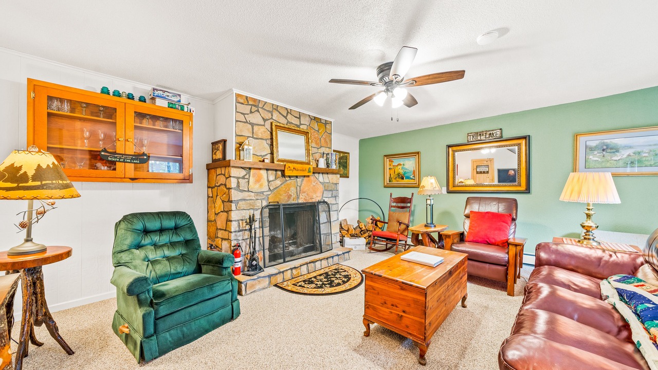 Photo of Livingroom in Chestertown