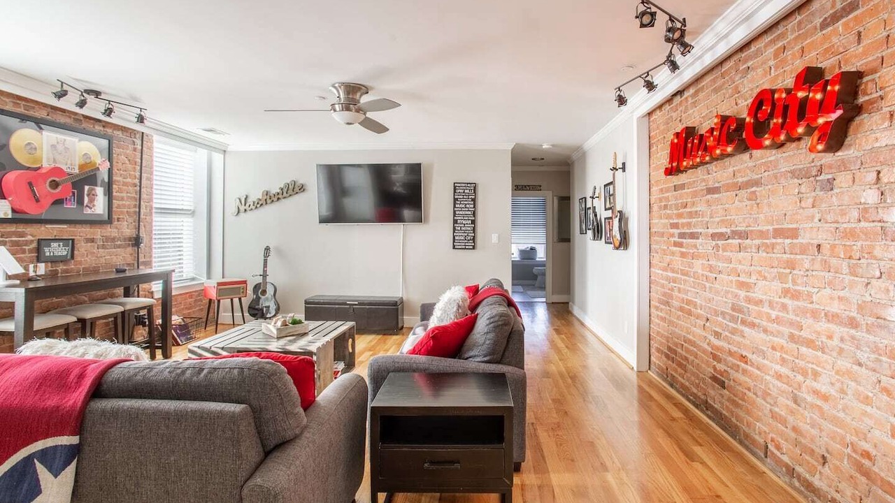Photo of Livingroom in Downtown Nashville
