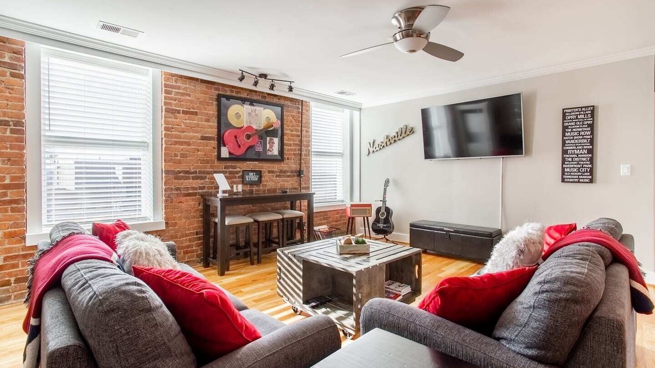 Photo of Livingroom in Downtown Nashville