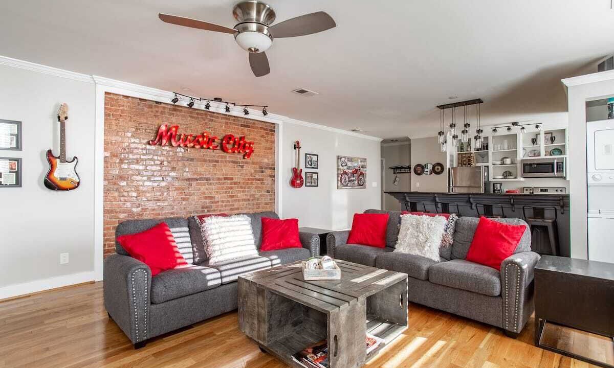 Photo of Livingroom in Downtown Nashville