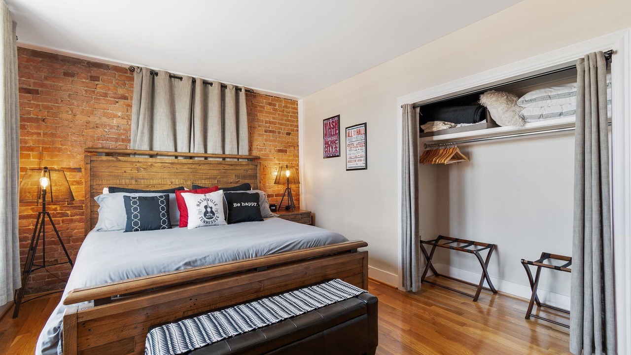 Photo of Bedroom in Downtown Nashville