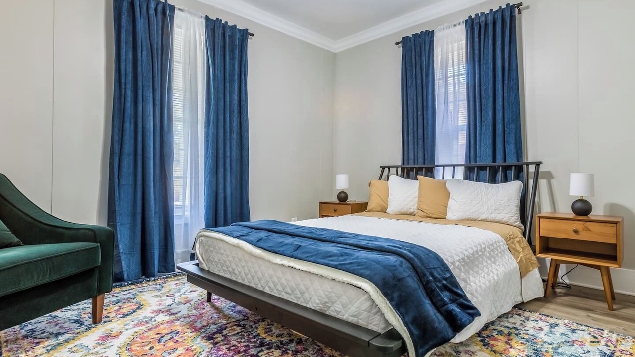 Photo of Bedroom in Crosstown