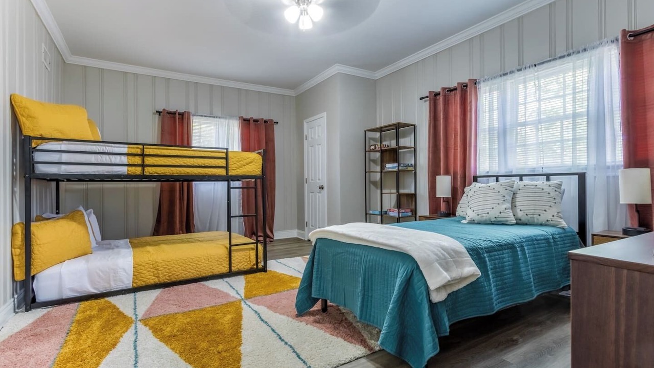 Photo of Bedroom in Crosstown