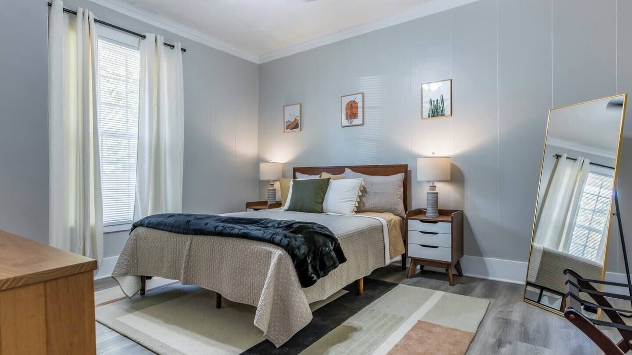 Photo of Bedroom in Crosstown