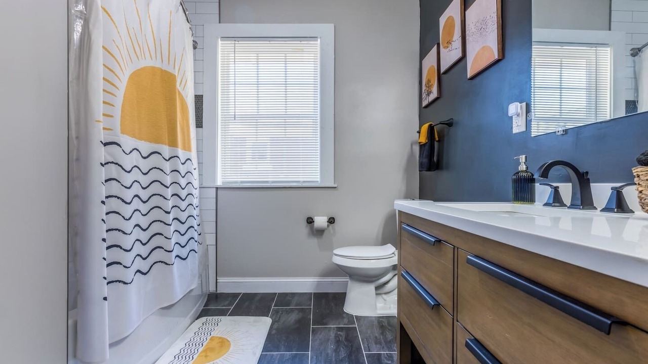 Photo of Bathroom in Crosstown