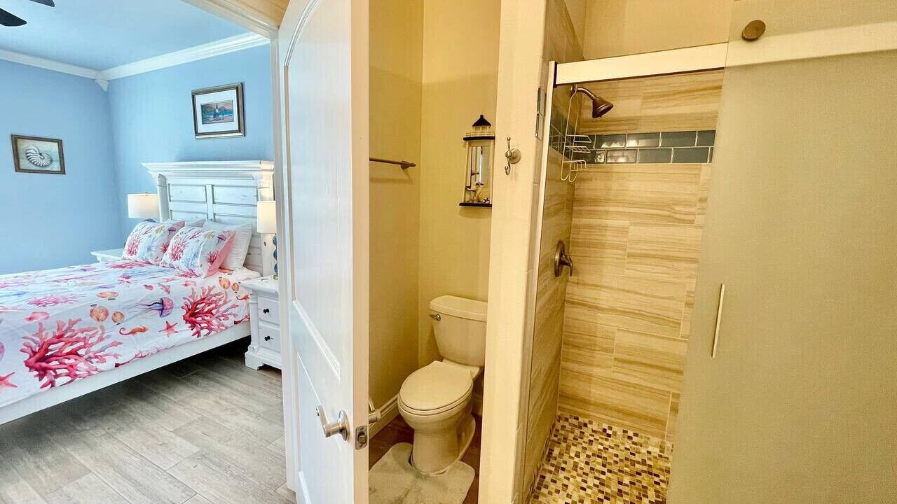 Photo of Bathroom in Safe Harbor