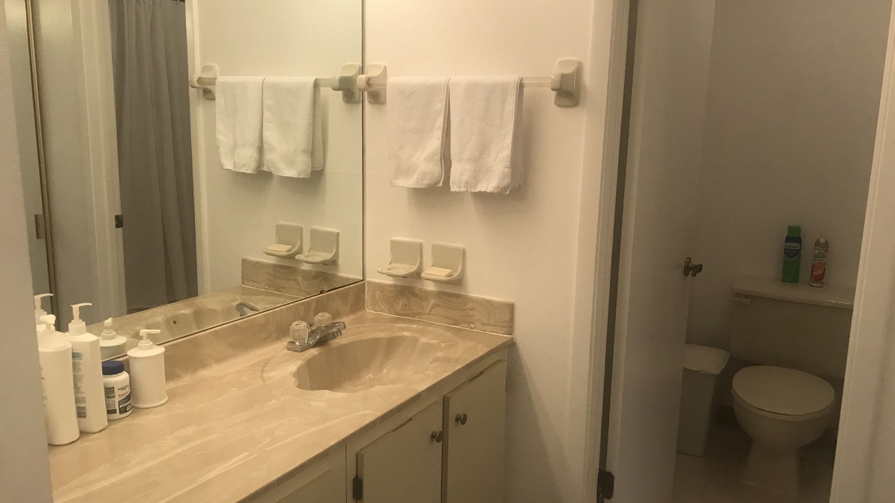 Photo of Bathroom in Ventura