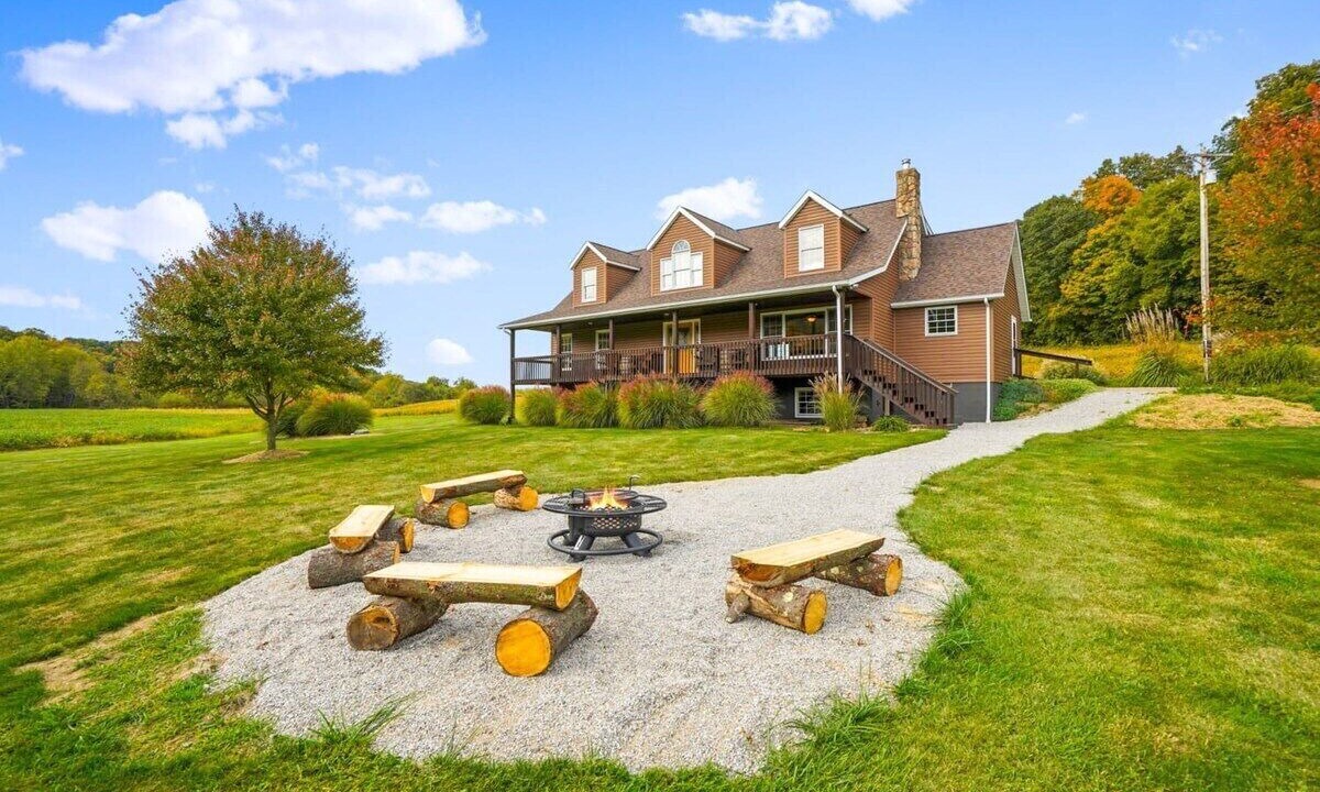 Photo of Outdoor in Logan