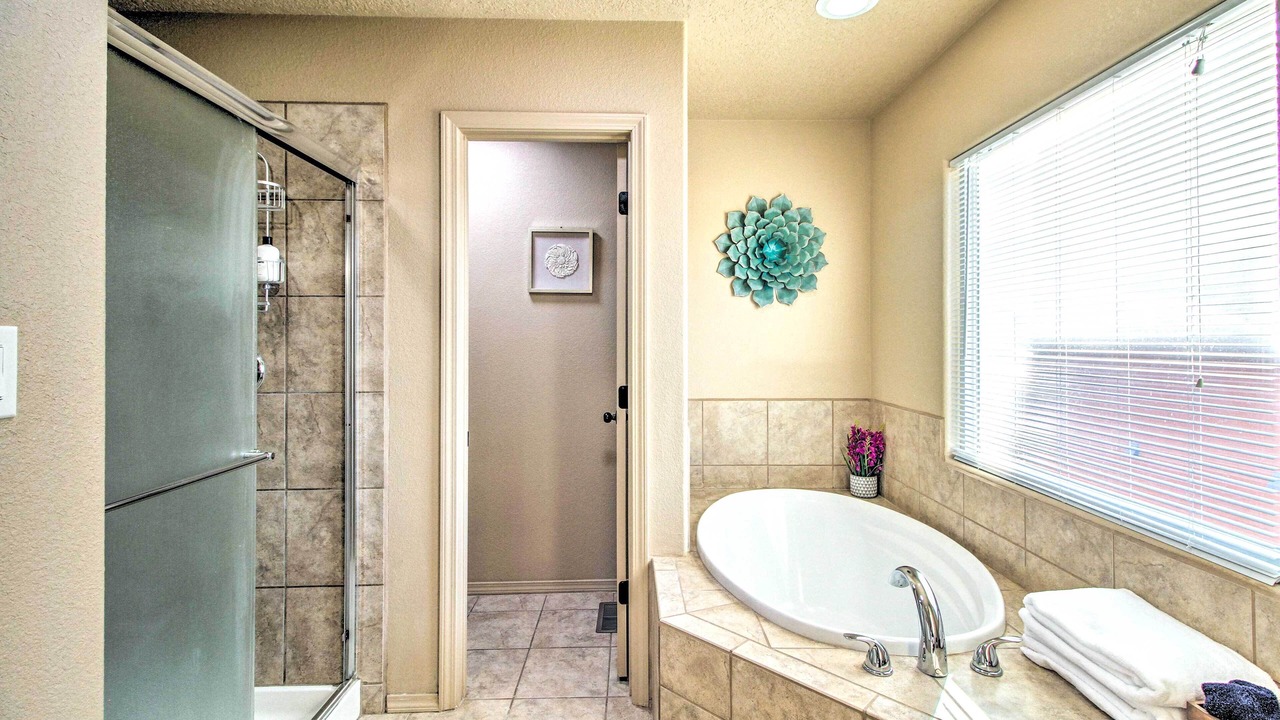 Photo of Bathroom in Mesa Del Sol Innovation Park