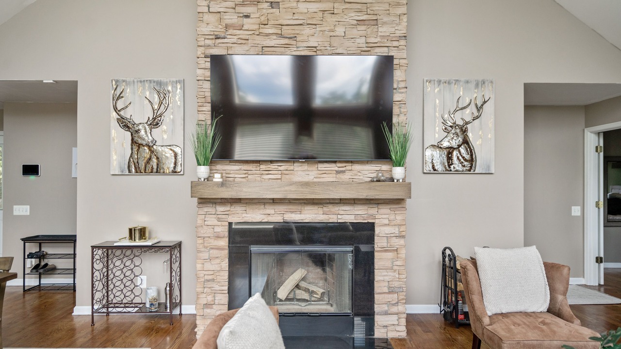 Photo of Livingroom in Front Royal