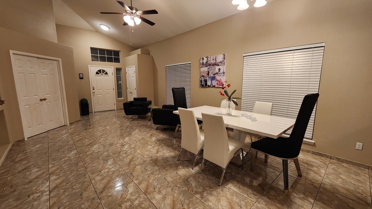 Photo of Livingroom in El Paso
