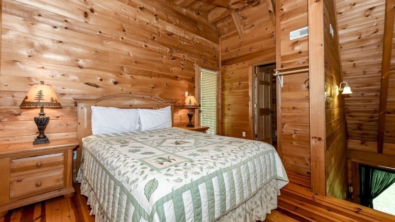 Photo of Bedroom in Townsend