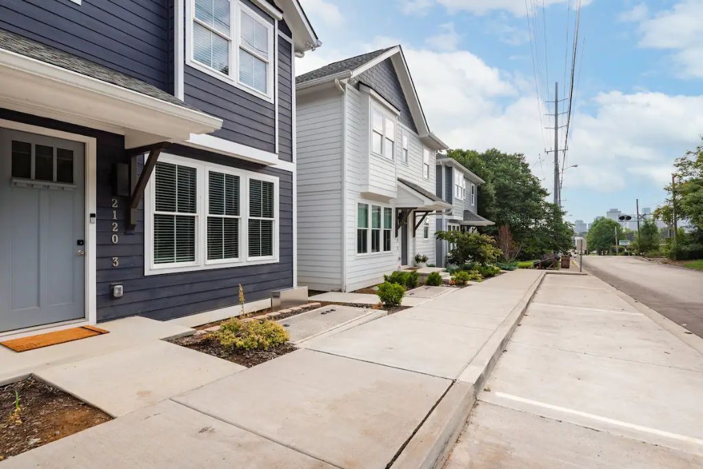 Photo of Outdoor in Hadley - Washington