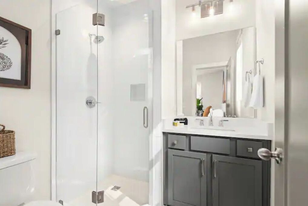 Photo of Bathroom in Hadley - Washington