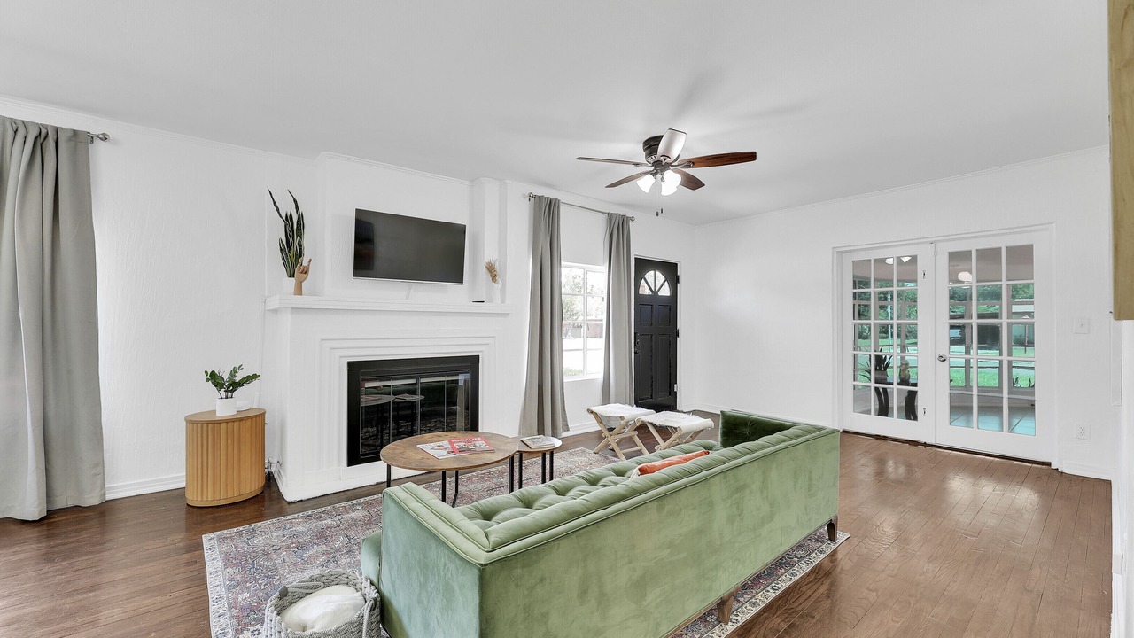 Photo of Bedroom in Weslaco
