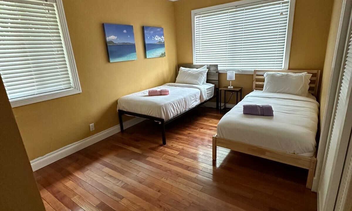 Photo of Bedroom in Poinsettia Heights