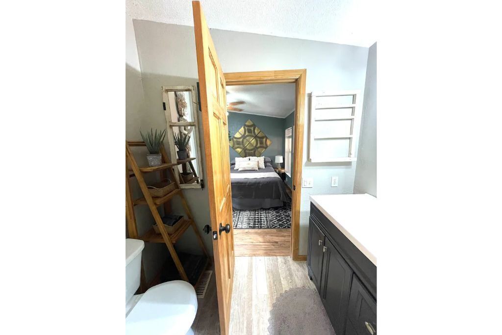 Photo of Bathroom in Black Hawk