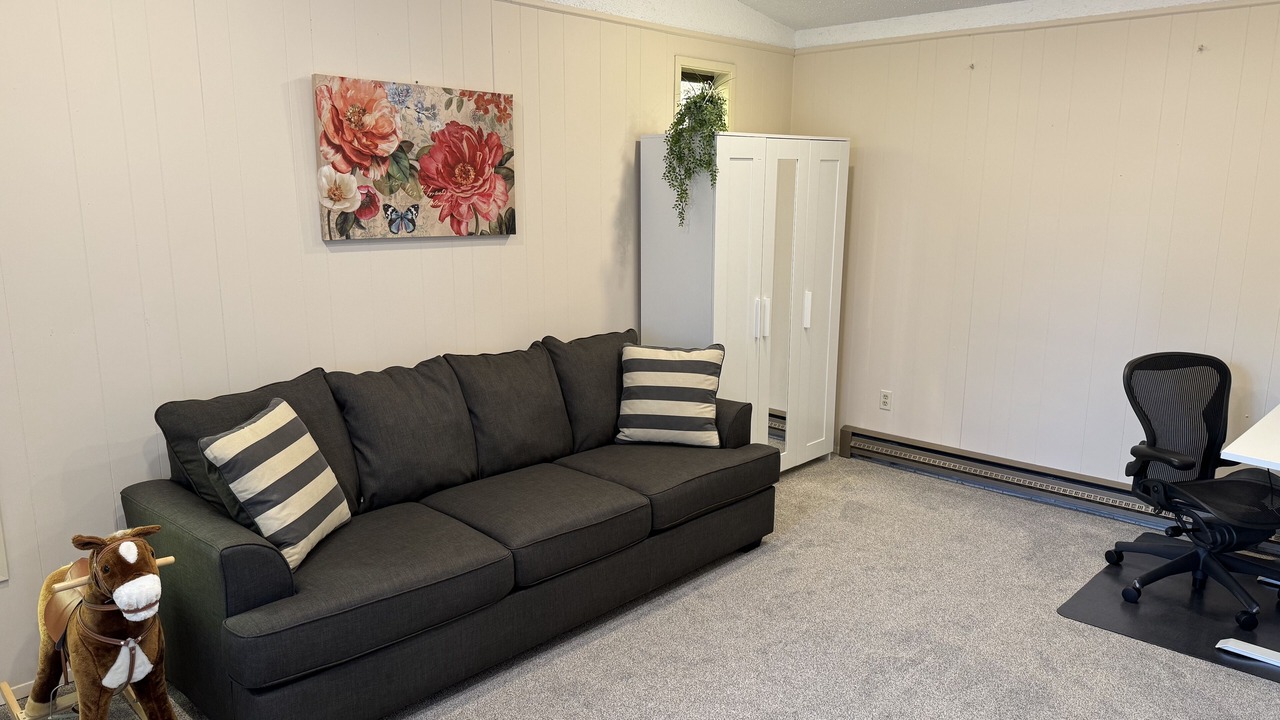 Photo of Bedroom in Lake Hills