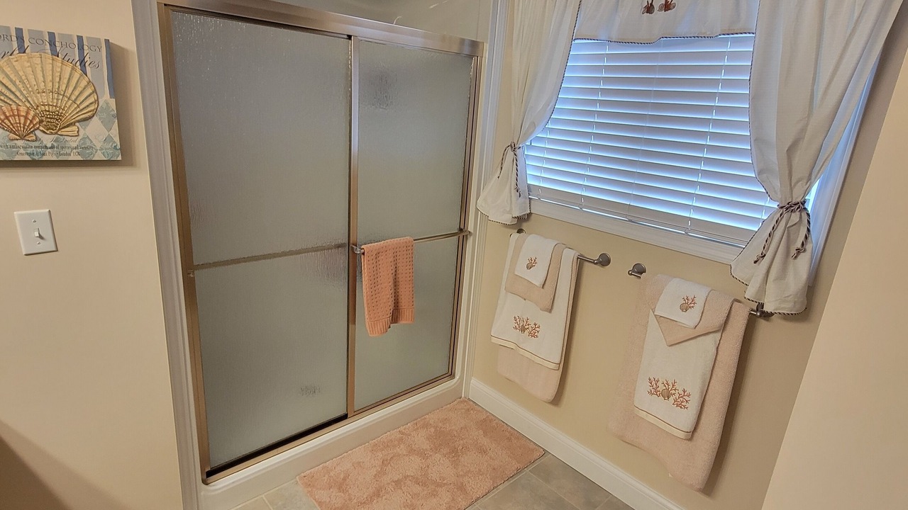 Photo of Bathroom in Benton
