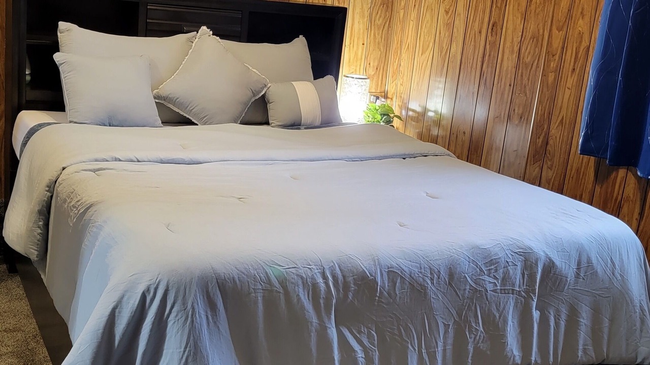 Photo of Bedroom in Berkeley