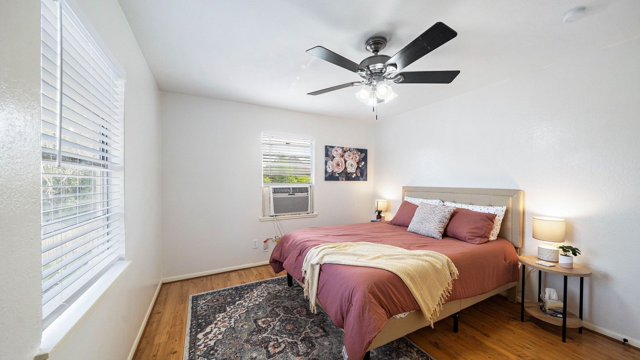 Photo of Bedroom in Galveston