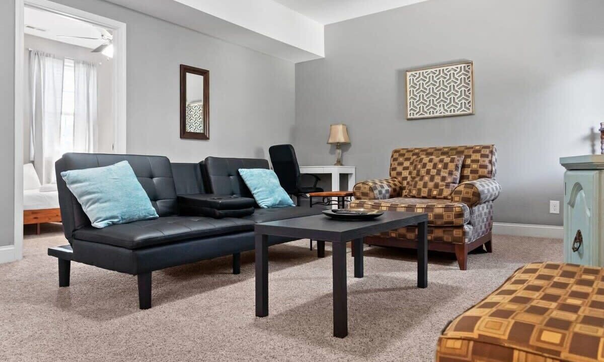 Photo of Livingroom in Clarksville