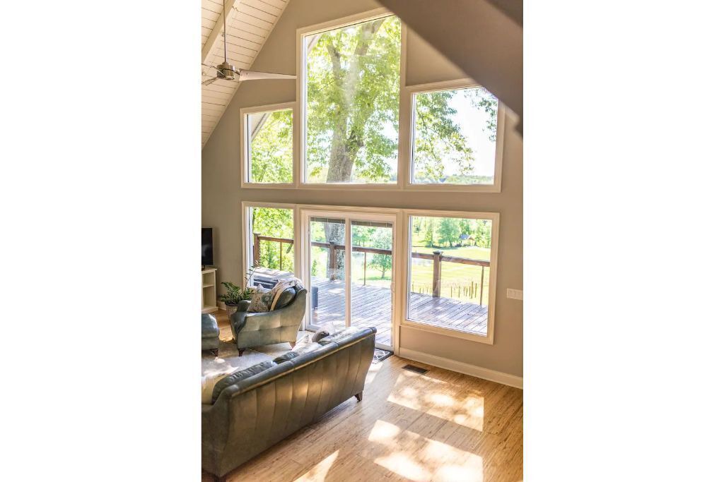 Photo of Livingroom in Athens - Sweetwater