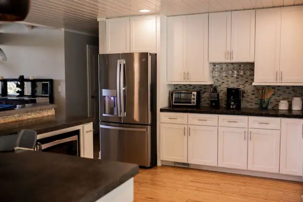 Photo of Kitchen in Athens - Sweetwater