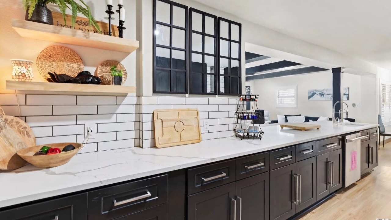 Photo of Kitchen in McQueeney