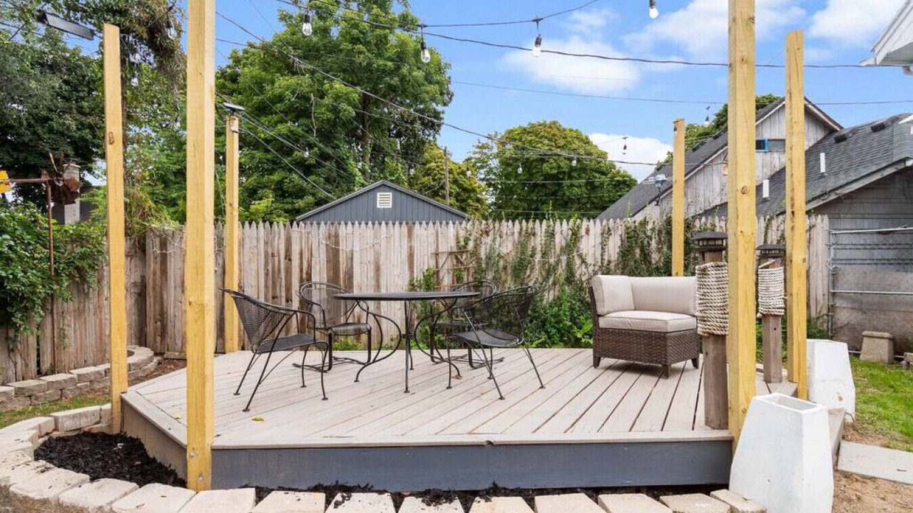 Photo of Outdoor in Sea Breeze