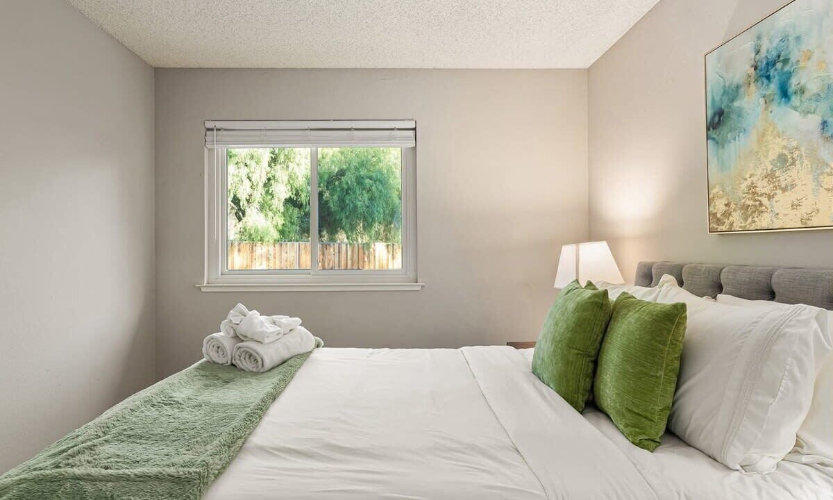 Photo of Bedroom in Noble